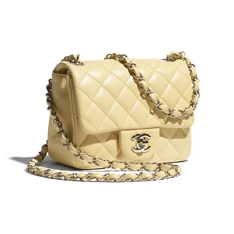 chanel extra mini bag 17cm|Chanel mini flap bag with top handle.